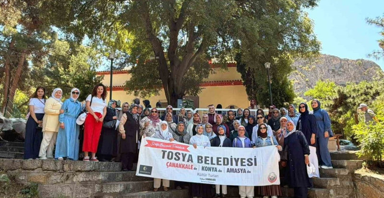 Tosya'da yaşayan bin 600 vatandaş ücretsiz turla Amasya'yı gezdi