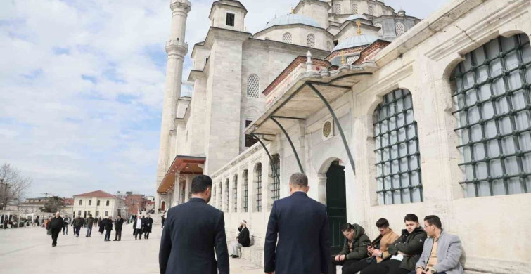 Trabzon Valisi Tahir Şahin Kağıthane'yi Ziyaret Etti