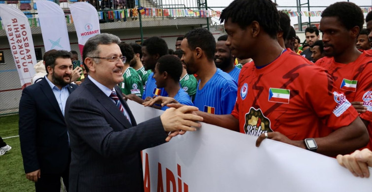 Trabzon'da 2. Uluslararası Futbol Turnuvası Başladı