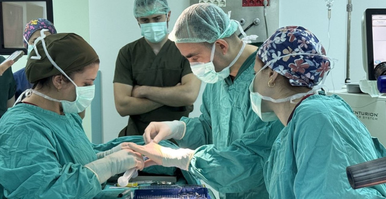 Trabzon'da İlk Yarım Kat Kornea Nakli Gerçekleştirildi