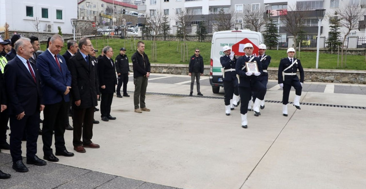 Trabzon'da Kalp Krizi Geçiren Polis Memuru Hayatını Kaybetti