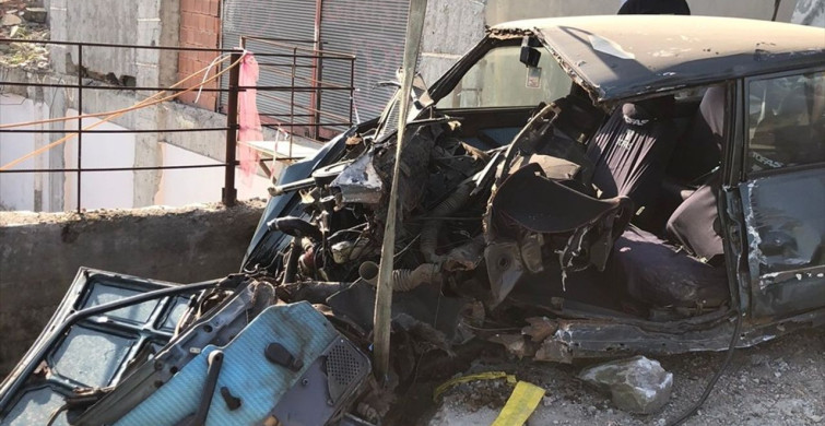 Trabzon'da Kontrolsüz Hareket Eden Kamyon Devrildi