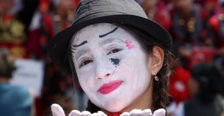 Trabzon'da kültür ve sanat festivali renkli görüntülere sahne oldu