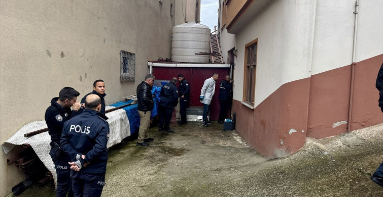 Trabzon'da Silahlı Kavga: 3 Yaralı Trabzon'da Silahlı Kavga: 3 Yaralı