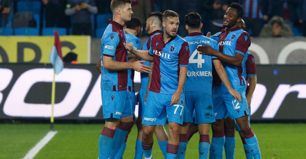 Trabzonspor Altay'ı Konuk Ediyor! İşte İlk 11'ler