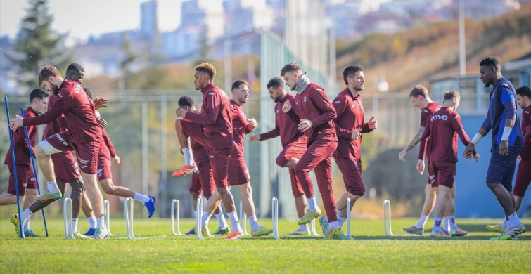 Trabzonspor, Başakşehir Mücadelesi İçin İstanbul'a Gitti