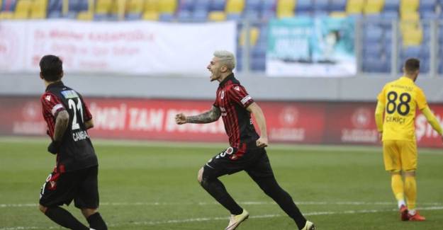 Trabzonspor Genç Yıldızla Anlaştı!