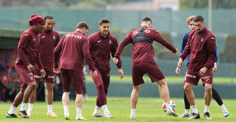 Trabzonspor İkinci Yarıda Zirveyi Koruyor