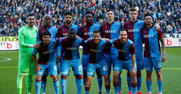 Trabzonspor'da Şok Gelişme! Yıldız Oyuncu Kadroya Alınmadı
