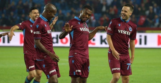 Trabzonspor'dan Sakatlık Açıklaması!