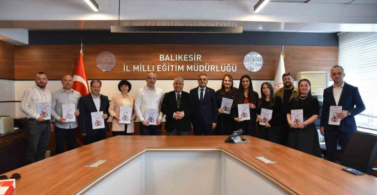 Trafik Güvenliği Ders Kitabı Öğrencilerle Buluştu