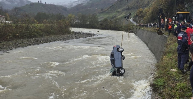 Trafik Kazası: Mezar Yeri Ararken Hayatını Kaybetti