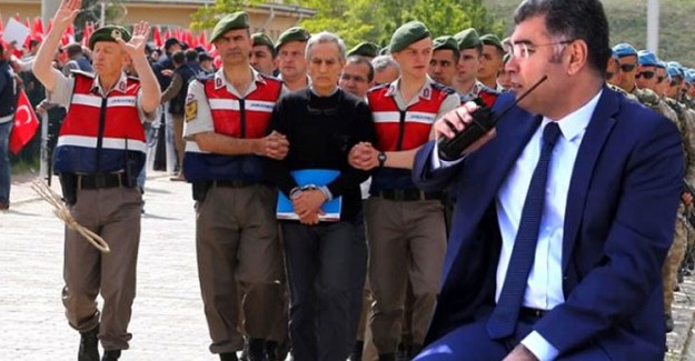 Trafik Kazasında Ağır Yaralanan Emniyet Müdürü Kamil Karabörk, 15 Temmuz'da Kahraman Olmuştu