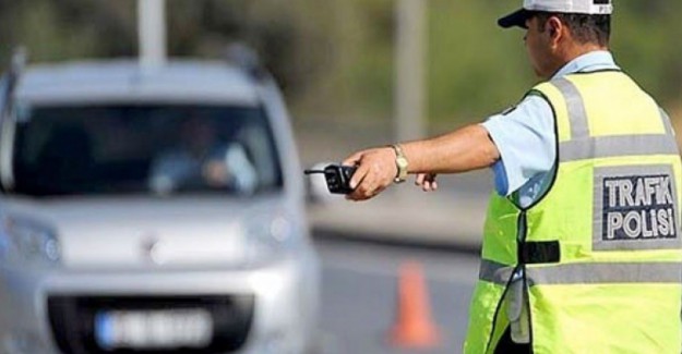 Trafik Polisleri Otoparkçılarla Ortak Mı Çalışıyor ?