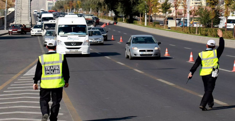 Trafikte ekiplerden ceza yağmuru: Bir haftada 433 bin 207 araca işlem yapıldı