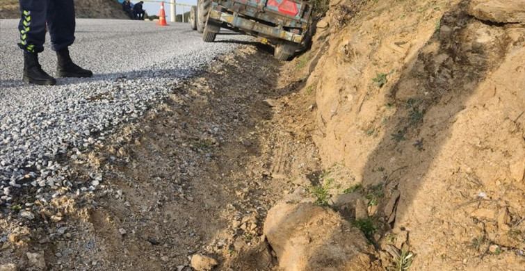 Trajedi: 3 Yaşındaki Çocuk Traktör Altında Can Verdi