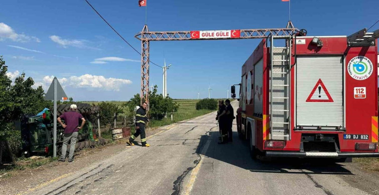 Traktör Devrildi, Sürücü Hastaneye Kaldırıldı
