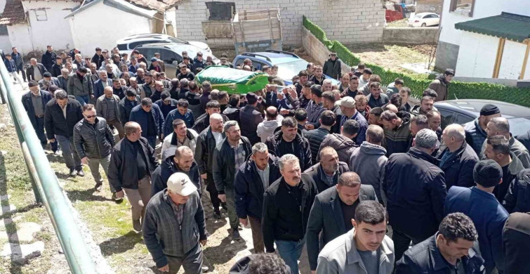 Traktör Kazasında Hayatını Kaybeden Genç Uğurlandı