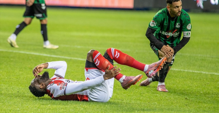 Trendyol 1. Lig'de Beraberlik: Sakaryaspor ve Özbelsan Sivasspor 0-0