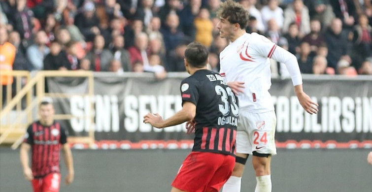 Trendyol 1. Lig'de Heyecan Dolu Bir Maç: Arca Çorum FK ve Boluspor Beraberlikte Karşılaştı Trendyol 1. Lig'de Heyecan Dolu Bir Maç: Arca Çorum FK ve Boluspor Beraberlikte Karşılaştı