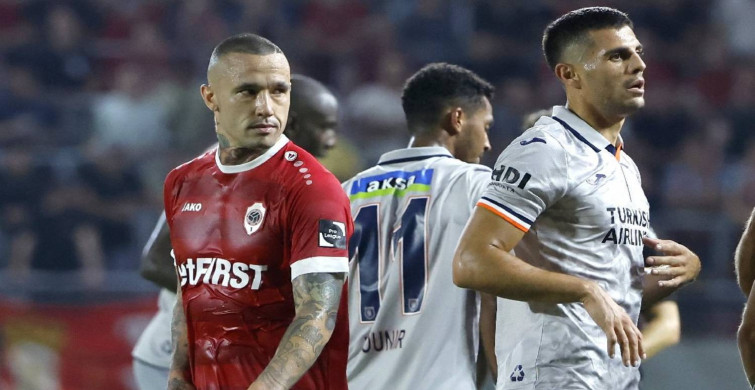 Tribünde Türk bayrağı yakmışlardı: UEFA’dan Antwerp’e ödül gibi ceza