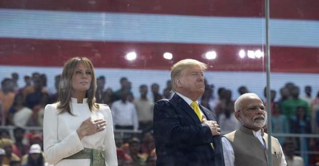 Trump: ABD Hindistan’a 3 Milyar Dolar Değerinde Silah Satacak