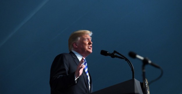 Trump, Kuzey Kore'nin Füze Denemelerine İlişkin Açıklama Yaptı