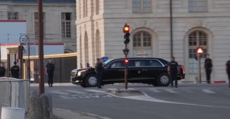 Trump, Versay Sarayı'nda Macron ile bir araya geldi