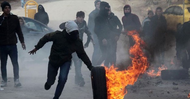 Trump'ın Sözde Barış Planına Yönelik Protestolar Sürüyor: 48 Yaralı