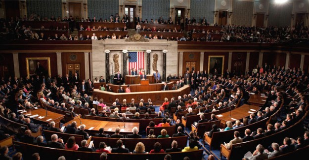 Trump'ın Yargı Süreci Senato'da Resmen Başladı