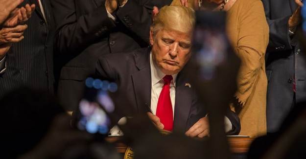 Trump'tan ABD'deki Heykel Yıkma Eylemlerine Karşı Resmi Önlem