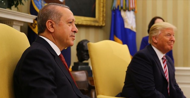 Trump'tan Cumhurbaşkanı Erdoğan'a Elazığ Depremi İçin Taziye Telefonu