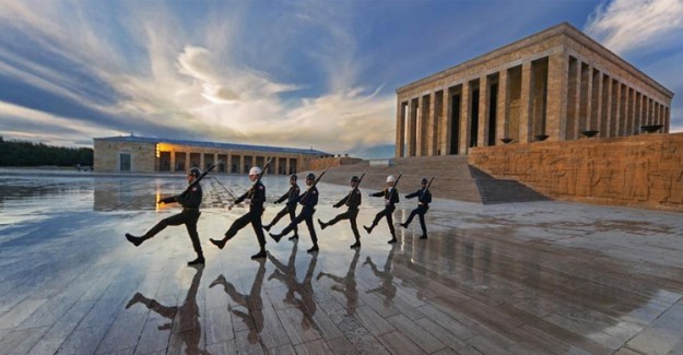 TSK Açıkladı: Anıtkabir'in Sosyal Medya Hesabı Var mı?
