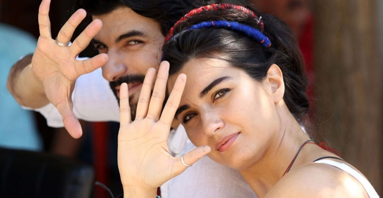 Tuba Büyüküstün’ün Takipçisi Sayısı 5 Milyon Oldu