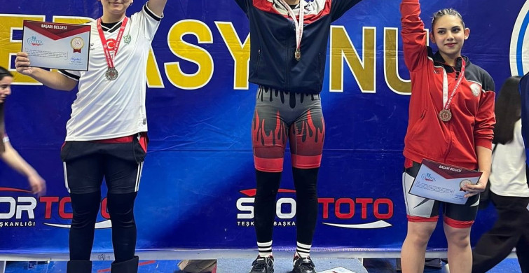 Tuğba Kıvıkoğlu Şampiyonlukla Dönüyor