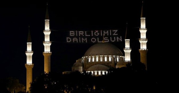 Tüm Yurtta 90 Bin Camide Sela Okundu