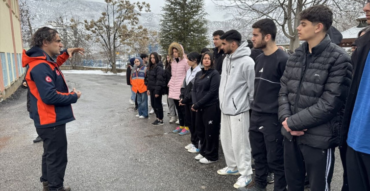 Tunceli'de Deprem Haftası Etkinlikleri