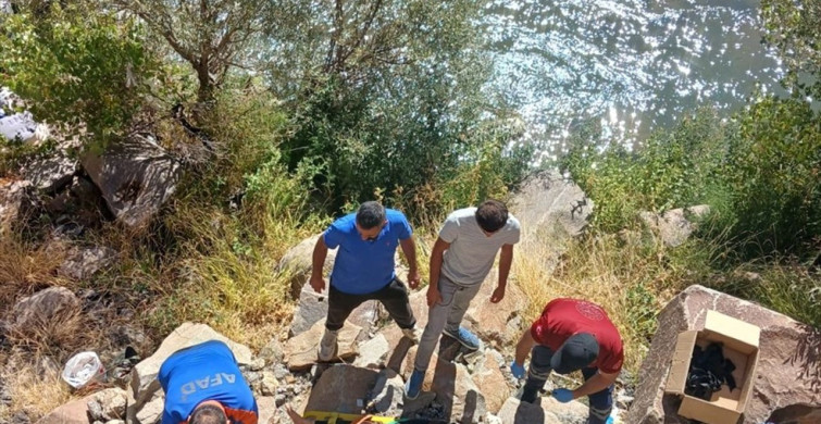Tunceli'de Şarampole Düşen Araçta Üç Yaralı