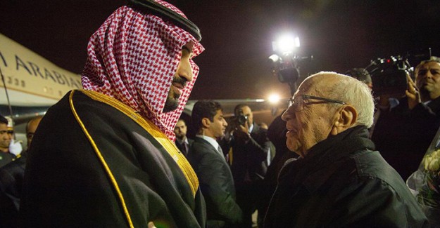 Tunus Cumhurbaşkanı Suudi Prens bin Salman'ı Ağırlıyor