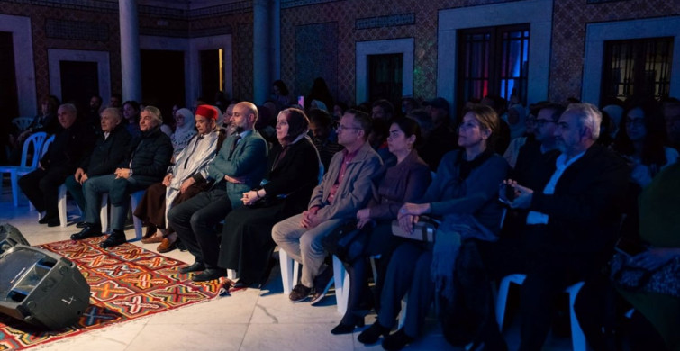 Tunus Medine Festivali'nde Sedat Anar'dan Unutulmaz Performans