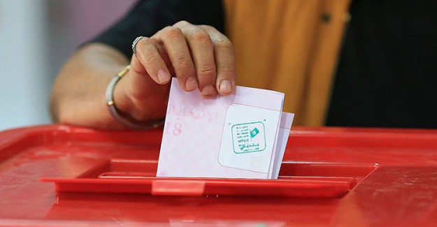 Tunus'ta Cumhurbaşkanlığında Erken Seçim