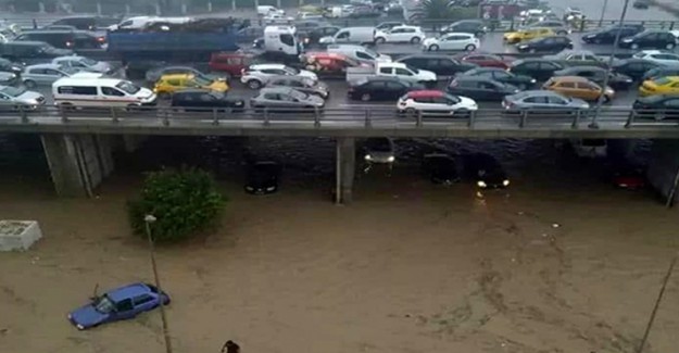 Tunus'ta Gerçekleşen Sel Felaketinde 2 Kişi Öldü