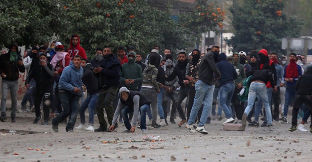 Tunus'ta Ordu Harekete Geçti!