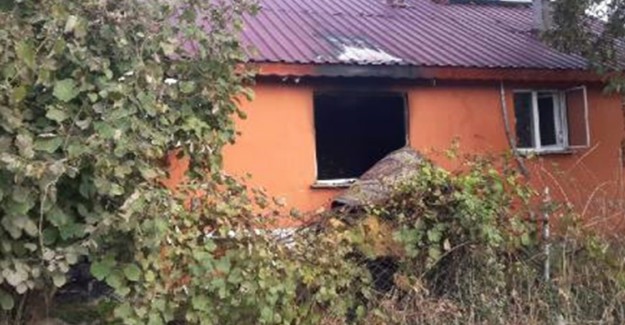 Tüplü Televizyon Bomba Gibi Patladı