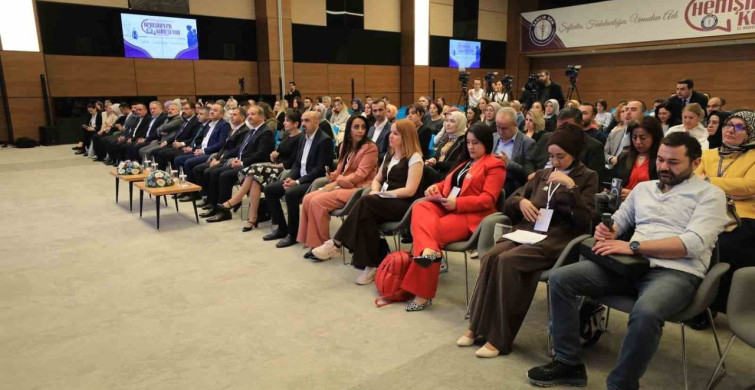 Türk Hemşiresine Küresel İlgi