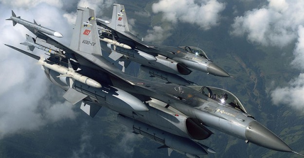 Türk Jetleri Konvoyun Girdiği Bölgeleri Vuruyor!