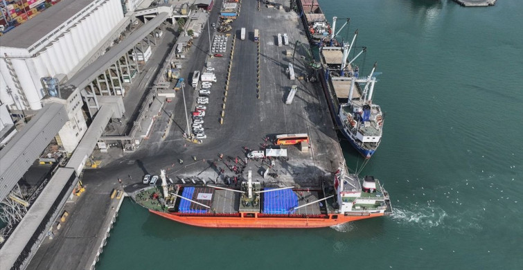 Türk Kızılay 18. İyilik Gemisini Gazze'ye Uğurladı