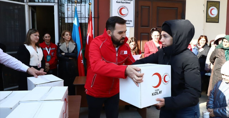 Türk Kızılay, Azerbaycan'da Ramazan Yardımlarını Dağıtıyor