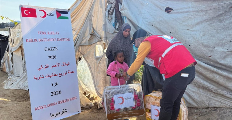 Türk Kızılay, Gazze'de Kış Yardımları ve Sıcak Yemek Dağıtımına Devam Ediyor