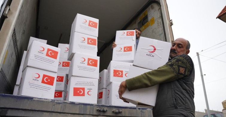 Türk Kızılay, Irak'taki Selzedelere Yardım Gönderdi